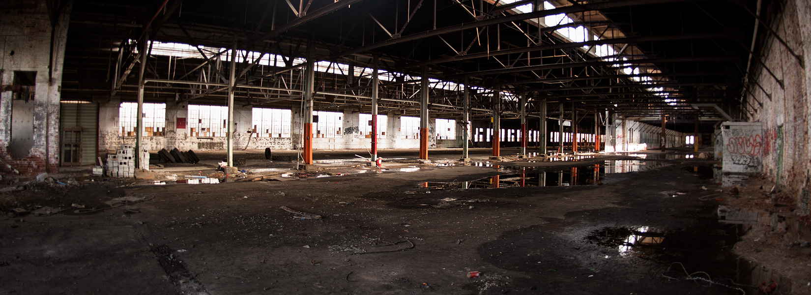 L'usine abandonnée de la Stelfil ltée de Lachine